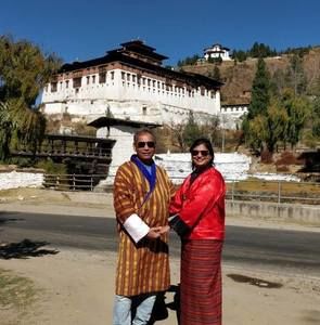 Meet your Posher, Saroj